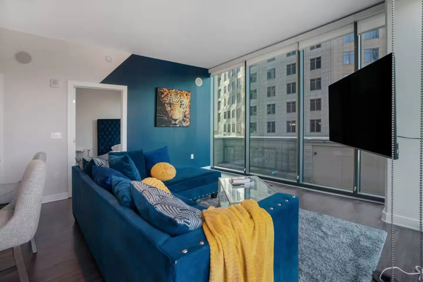 fe156f2f 610b 4725 8793 a1d85aee838f